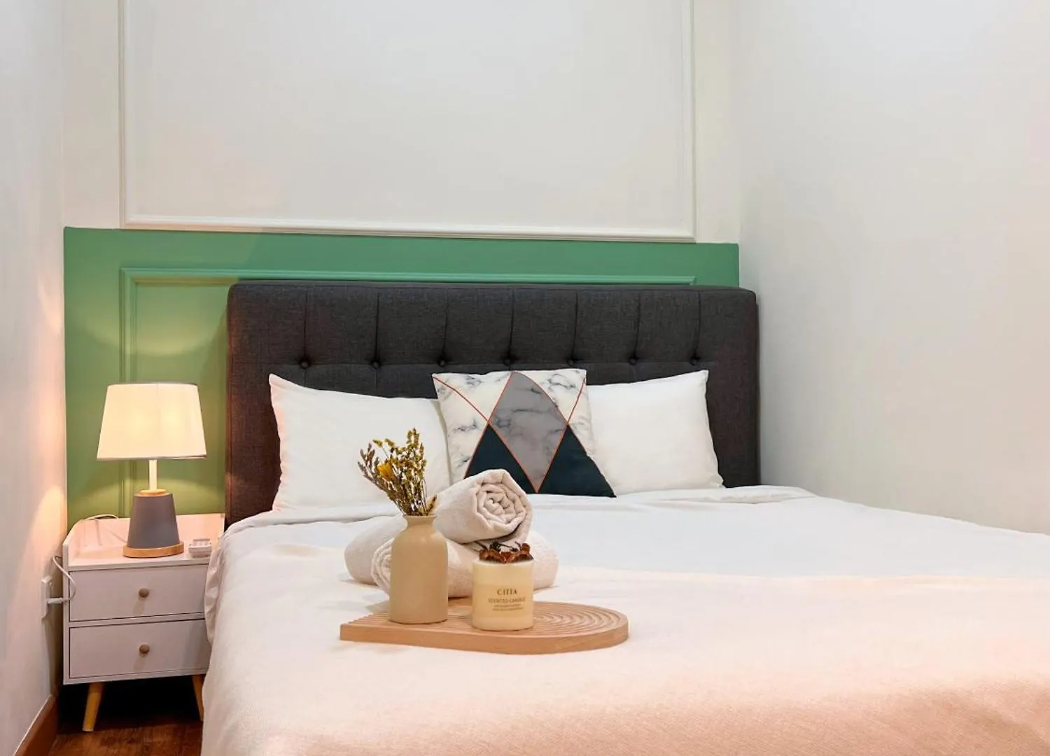 Modern Suites At Arte Mont Kiara By Iconique Kuala Lumpur 0*,