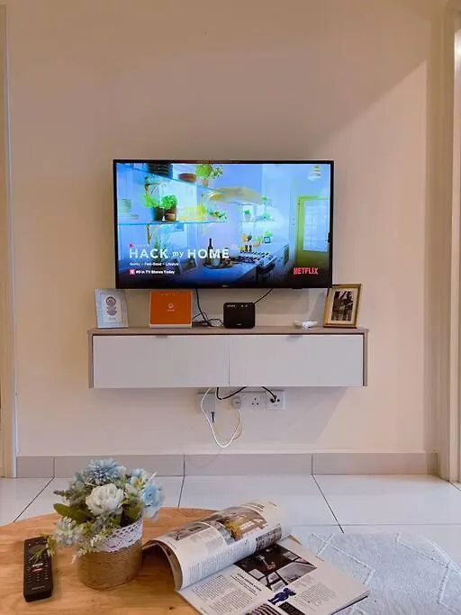 Modern Suites At Arte Mont Kiara By Iconique Kuala Lumpur Apartment