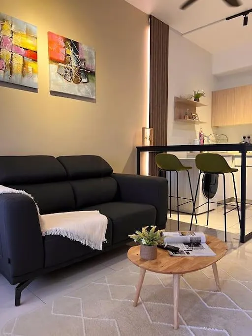 Modern Suites At Arte Mont Kiara By Iconique Kuala Lumpur Apartment